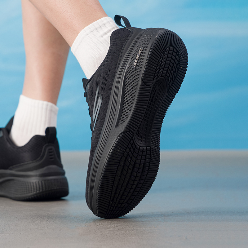 Skechers Men's Shoes Original  - Lightweight Road Running Shoes recension och pris