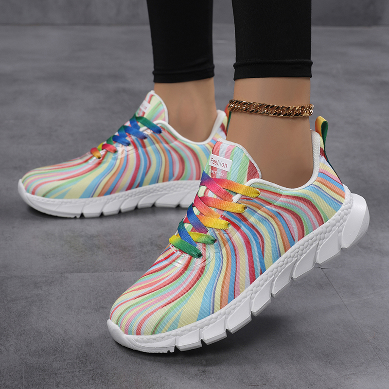 Women Rainbow Striped Sneakers - Knit Fabric Lace Up Sneakers recension och pris